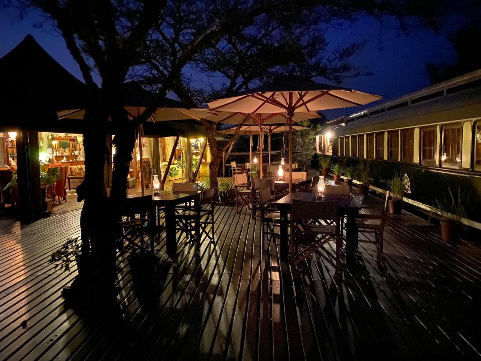 Out In Africa Wildlife Lodge Хамманскраал Екстер'єр фото